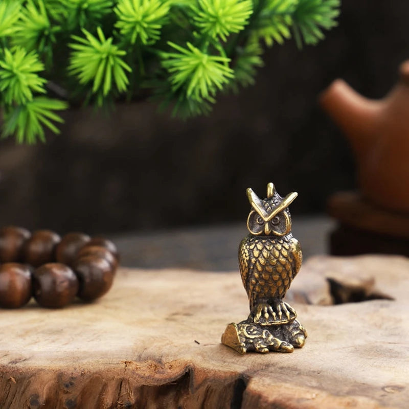 Antique Solid Brass Standing Owl Miniature Figurines Retro Copper Animal Tea Pet Desktop Ornament Decor Crafts Keychain Pendants
