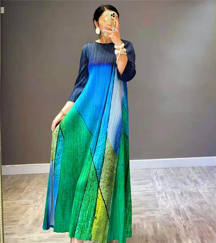 Miyake Pleats New High Fashion French Vintage Women Green Causal Long Dress Original Designer Clothing In Stock
