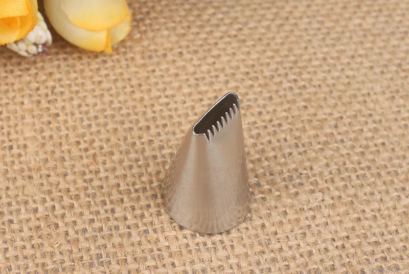 1/3/4/5/7PCS Kitchen Gadgets New Basket Weave Icing Piping Nozzles For Cakes Cupcake Decorating Pastry Nozzles Baking Cake Tools