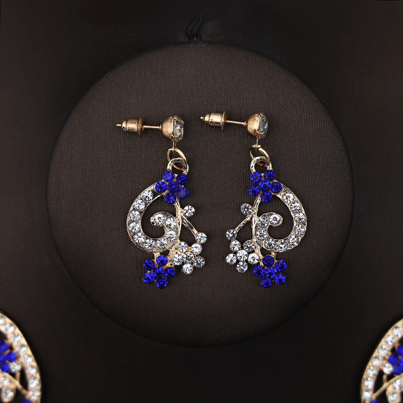 Korean Bride Necklace Earrings Two-piece Decorations Wedding Yarn Wedding Jewelry Wedding Accessories Dance Studio