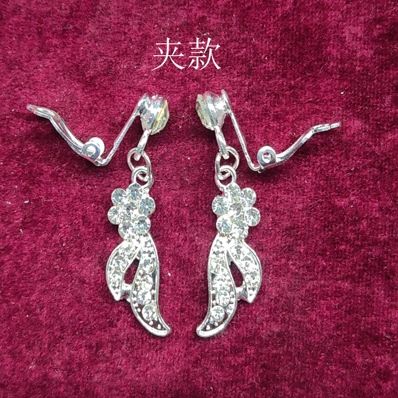 Korean Bride Necklace Earrings Two-piece Decorations Wedding Yarn Wedding Jewelry Wedding Accessories Dance Studio