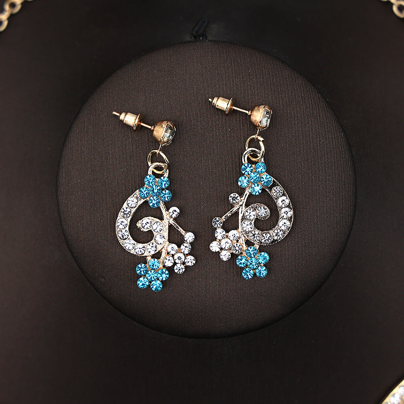 Korean Bride Necklace Earrings Two-piece Decorations Wedding Yarn Wedding Jewelry Wedding Accessories Dance Studio
