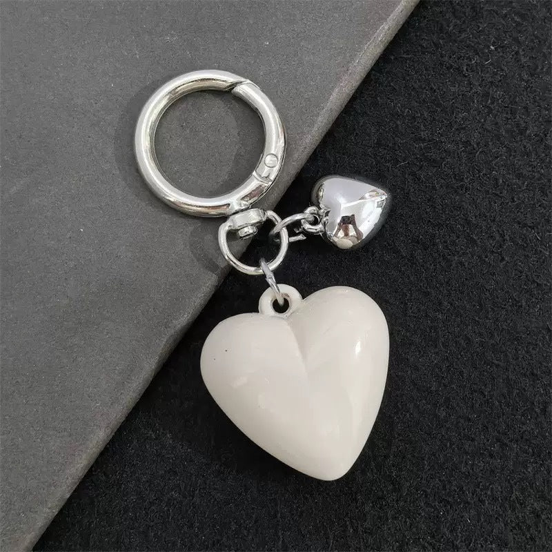 Cross-Border New Acrylic Resin Heart-Shaped Keychain Colorful Creative Couple Peach Heart Bag Water Cup Decorative Pendant