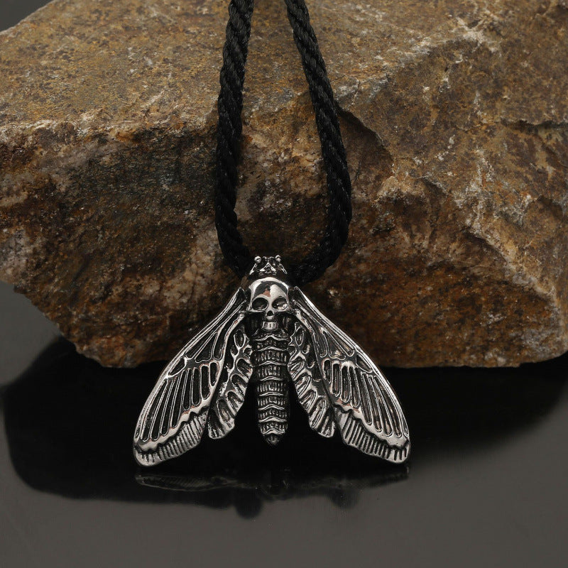 Foreign Trade Hot-Selling Retro Viking Death Skull Moth Pendant Necklace Gothic Decorations Party Accessories Wholesale