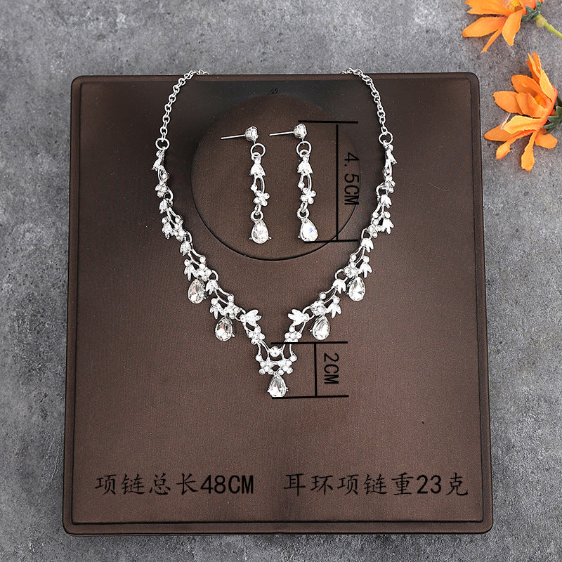 Korean Bride Necklace Earrings Two-piece Decorations Wedding Yarn Wedding Jewelry Wedding Accessories Dance Studio
