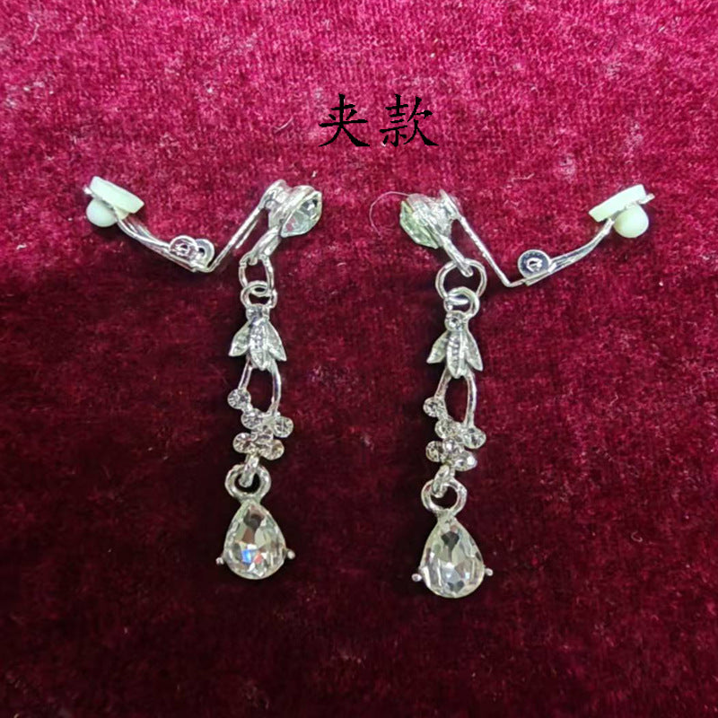 Korean Bride Necklace Earrings Two-piece Decorations Wedding Yarn Wedding Jewelry Wedding Accessories Dance Studio