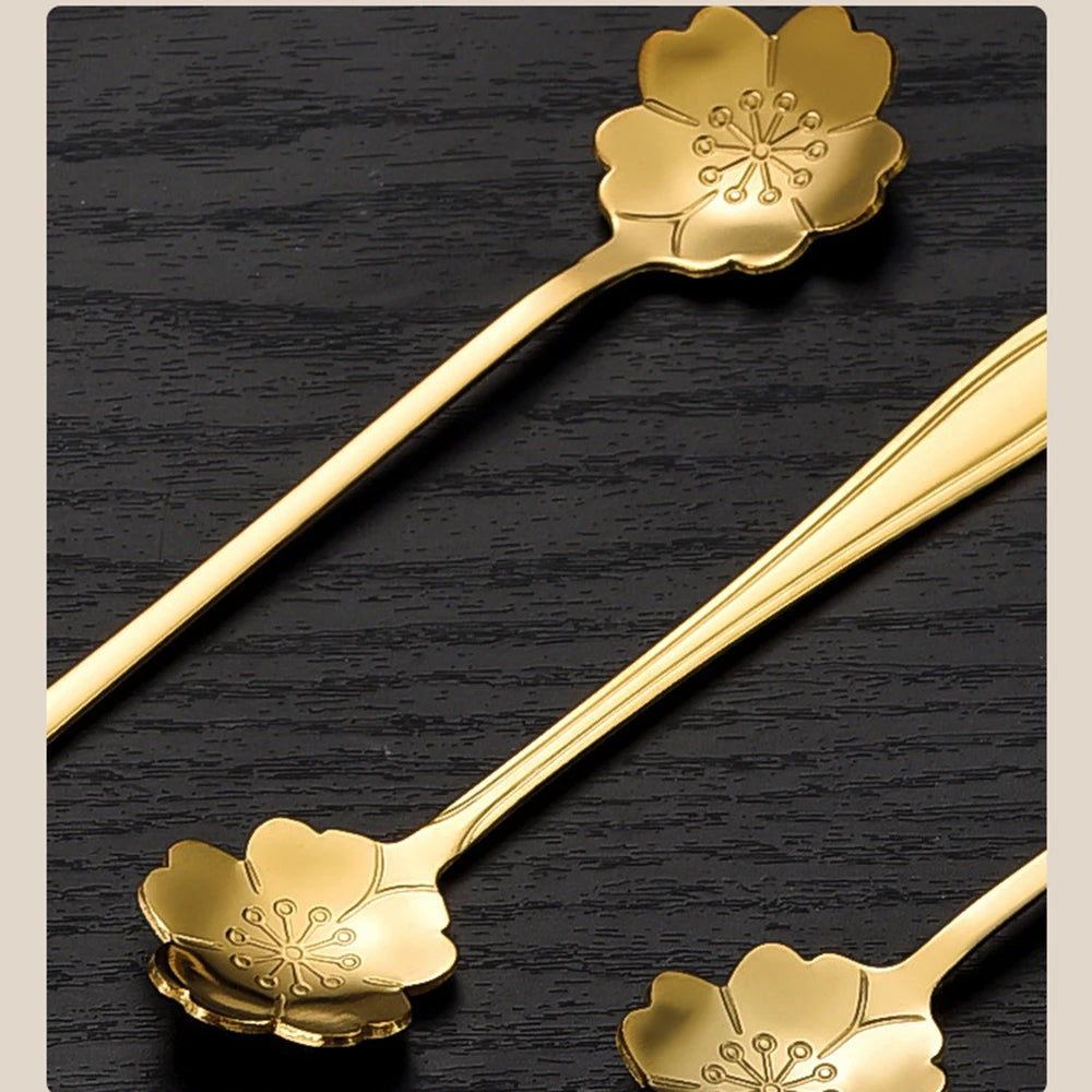 Flower Shape Coffee Spoon Gold Stainless Steel Dessert Spoon Ice Cream Scoop Tableware Kitchen Accessories