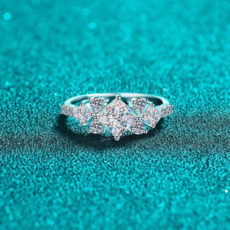 GRA Certified D Color Princess Square Cut 1CT Moissanite Ring Women Fashion Wedding Rings 925 Sterling Silver Fine Jewelry