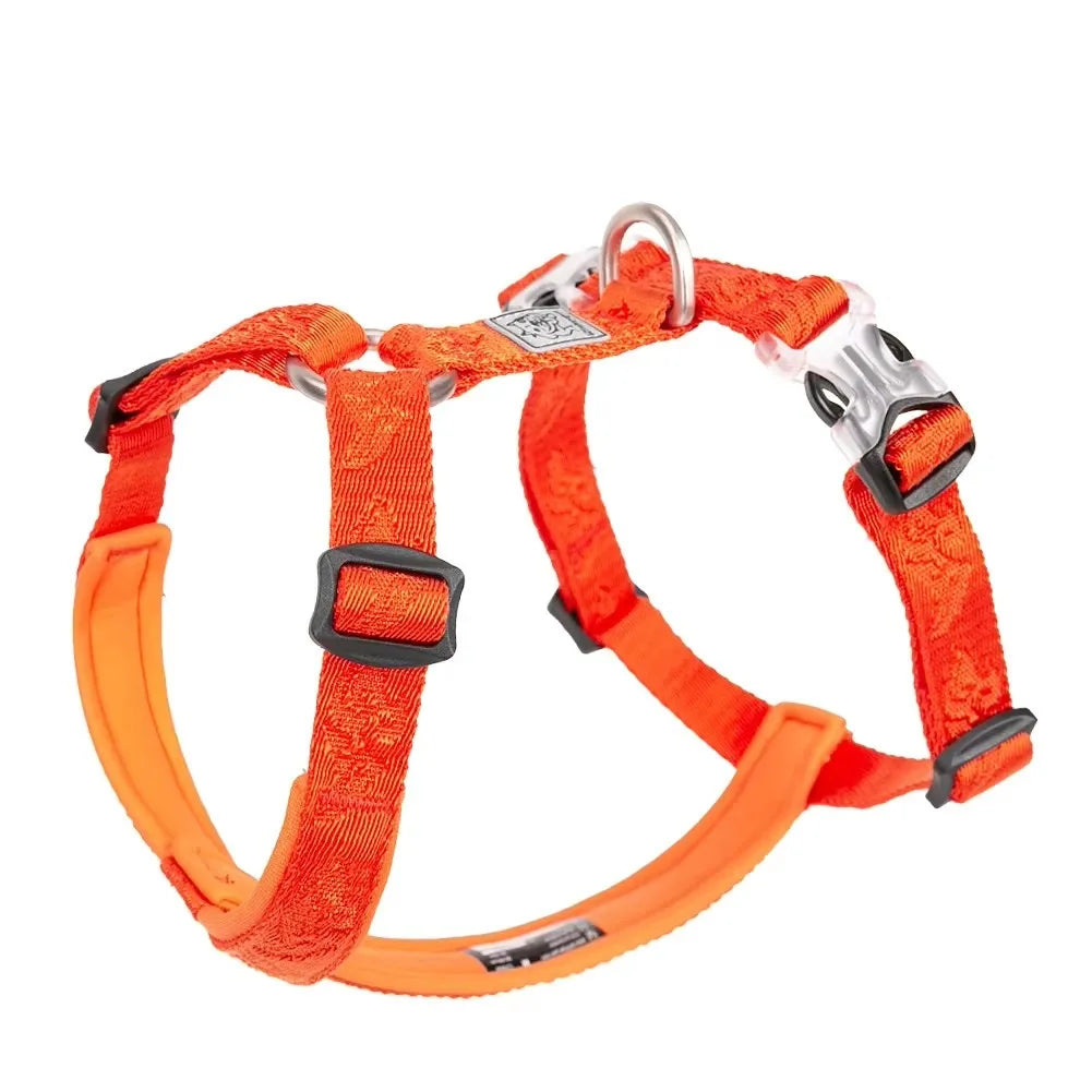 Winhyepet Small Medium Large Nylon Anti-Pull Pet Harness Suitable for outdoor travel and walking wear YH1801