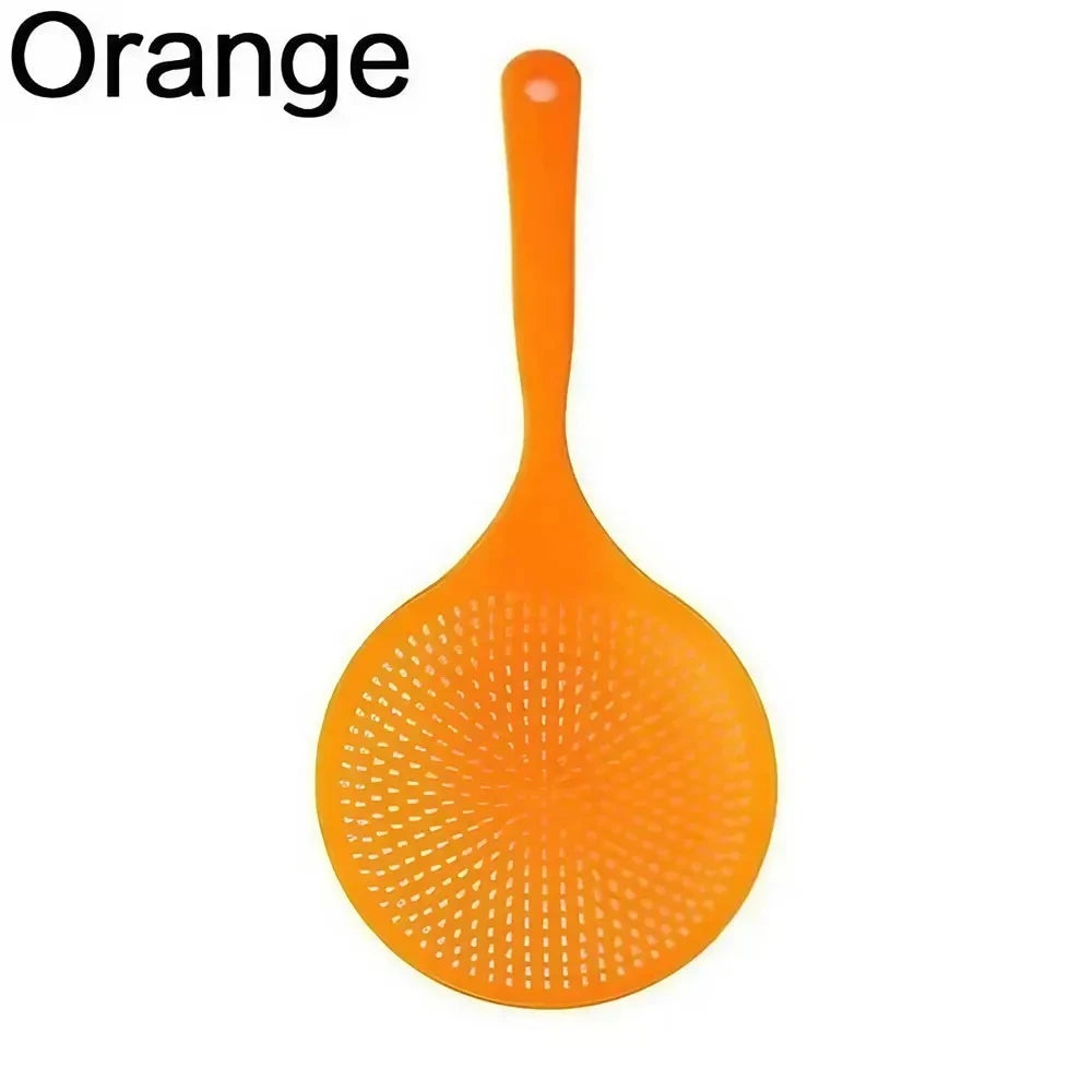 Large, Thickened, Long-handled Strainer Spoon for Draining Noodles and Dumplings in A Household Kitchen Kitchen Tools