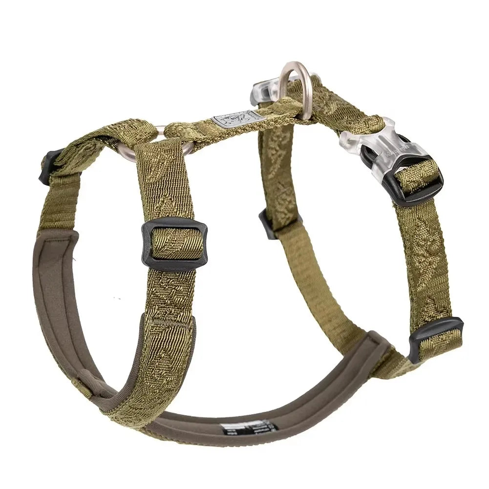 Winhyepet Small Medium Large Nylon Anti-Pull Pet Harness Suitable for outdoor travel and walking wear YH1801