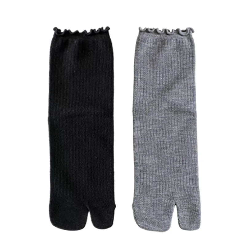 Japanese Ruffled Edge Cotton Split Toe Socks Solid Color Two-Toed Sock Unisex Harajuku Simple Tabi Socks High Elastic Hosiery