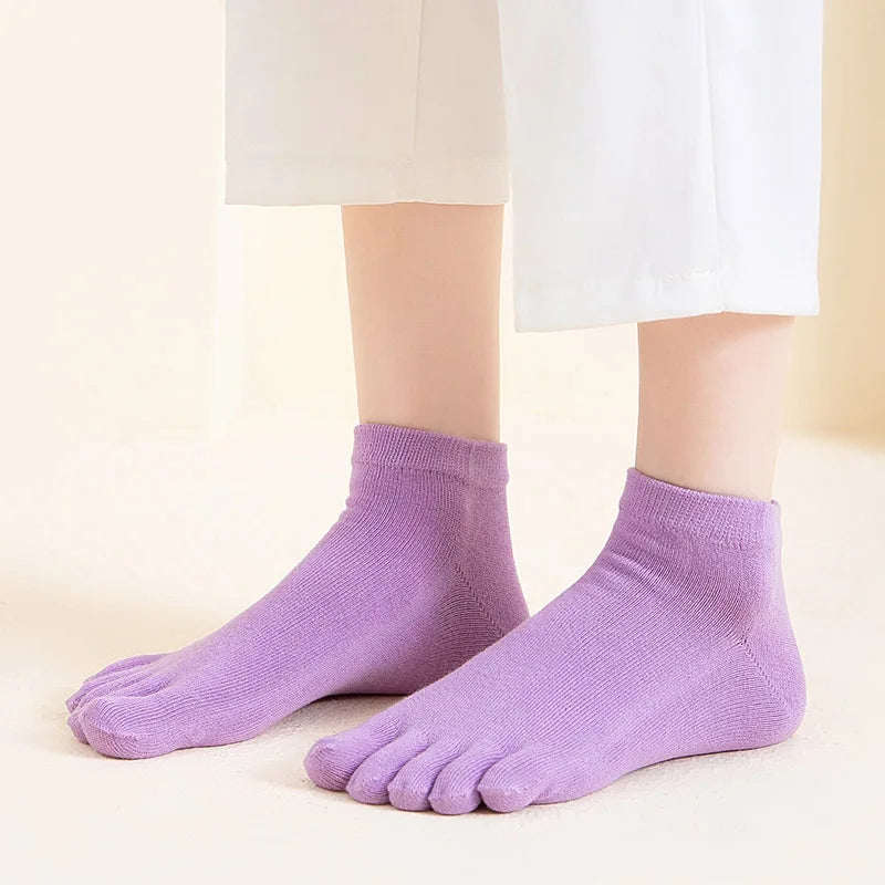 Spring Summer Women's Candy Color Ankle Socks Sweat absorption Breathable Cotton Split Toe Socks 5 Toes Short Five Finger Socks