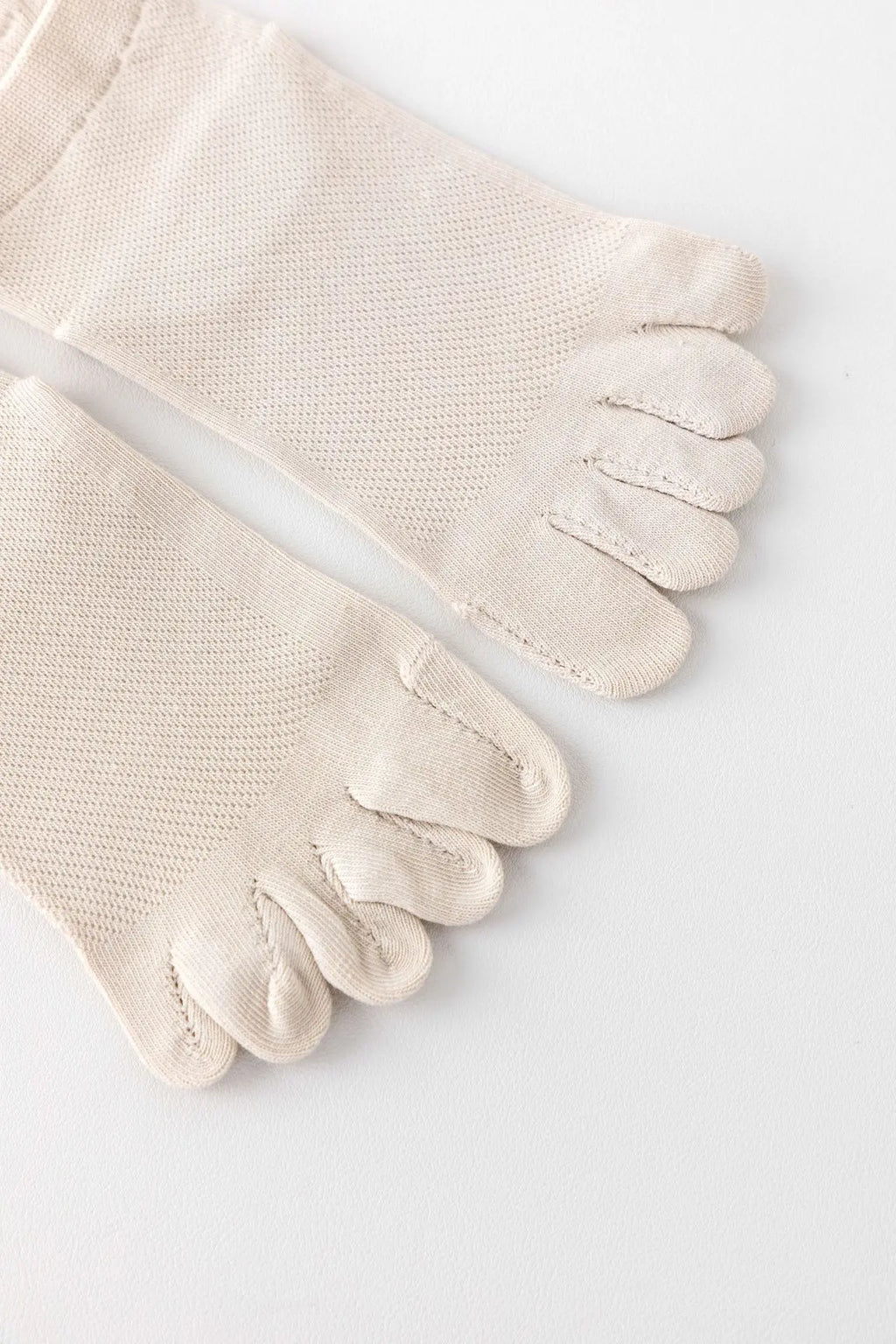 5 Pairs Summer Women Five Finger Socks 5 Pairs Candy Color Soft Cotton Breathable Mesh Split Toe Socks Girls Outdoor Sports Sock