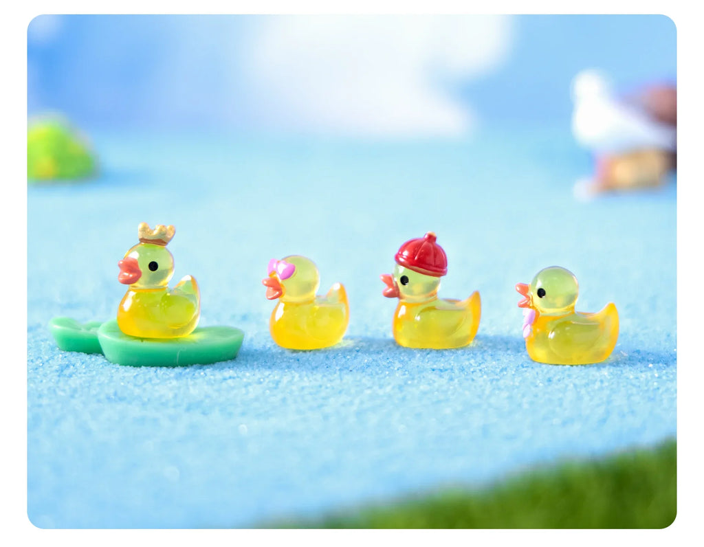10/20/30PCS Mini Fluorescent Yellow Duck Ornament Miniature Figures Tiny Resin Handicraft Micro Landscape Dollhouse Decoration