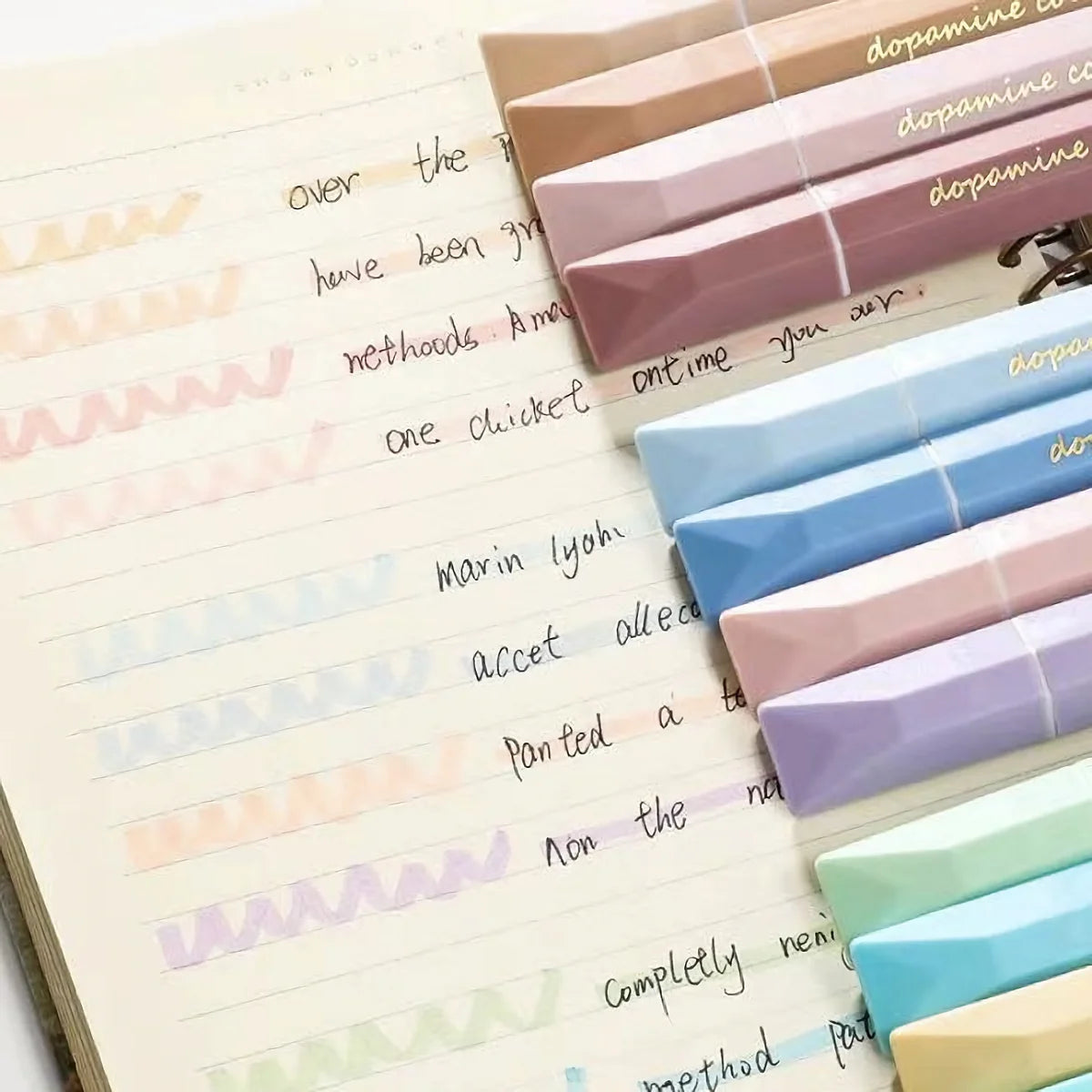 Quadrilateral Highlighter Pens - Vibrant Random Colors