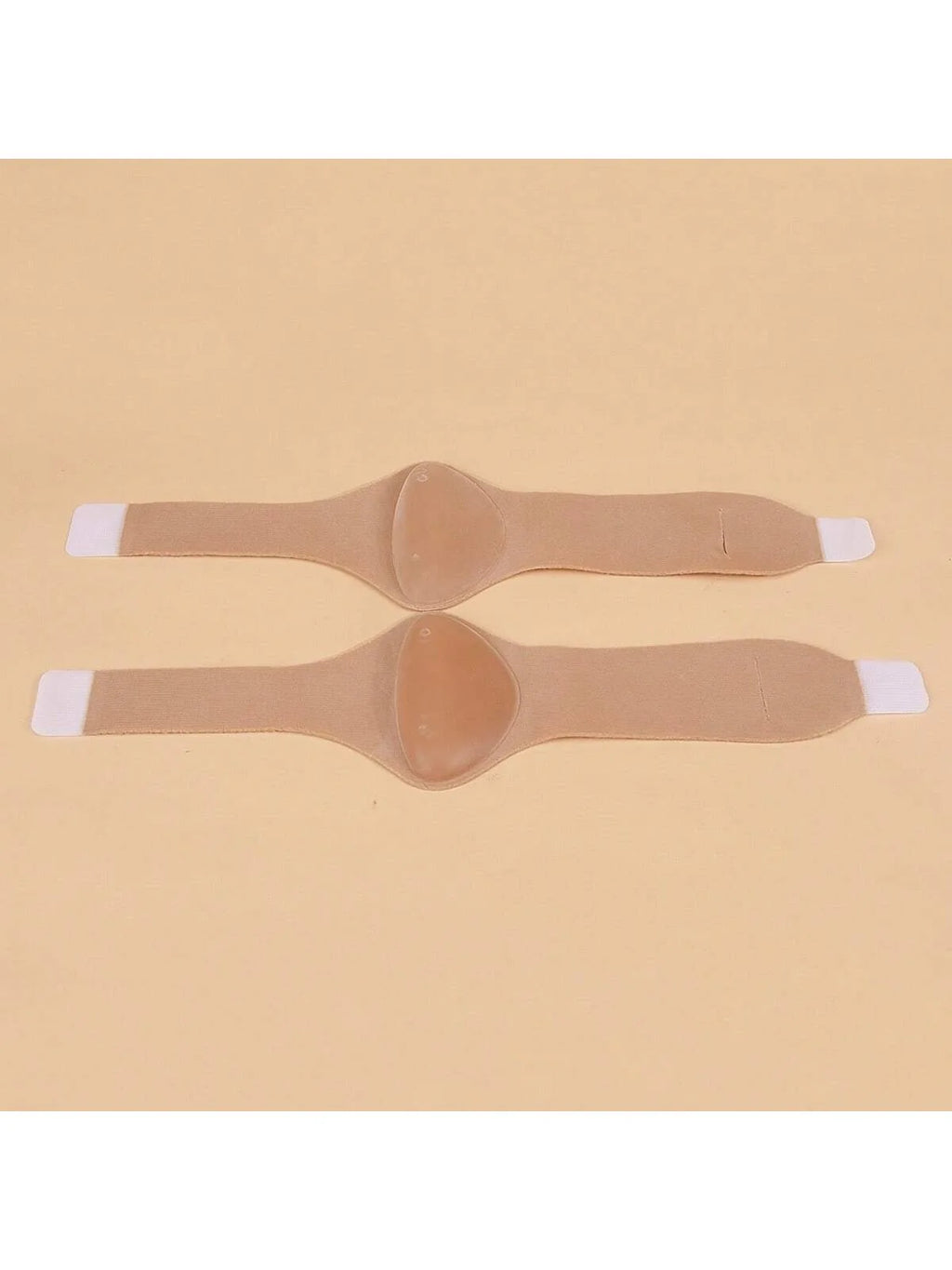 1 pair of men's and women's arch support sports insoles for flat feet to support the ball of the foot and relieve pressure.