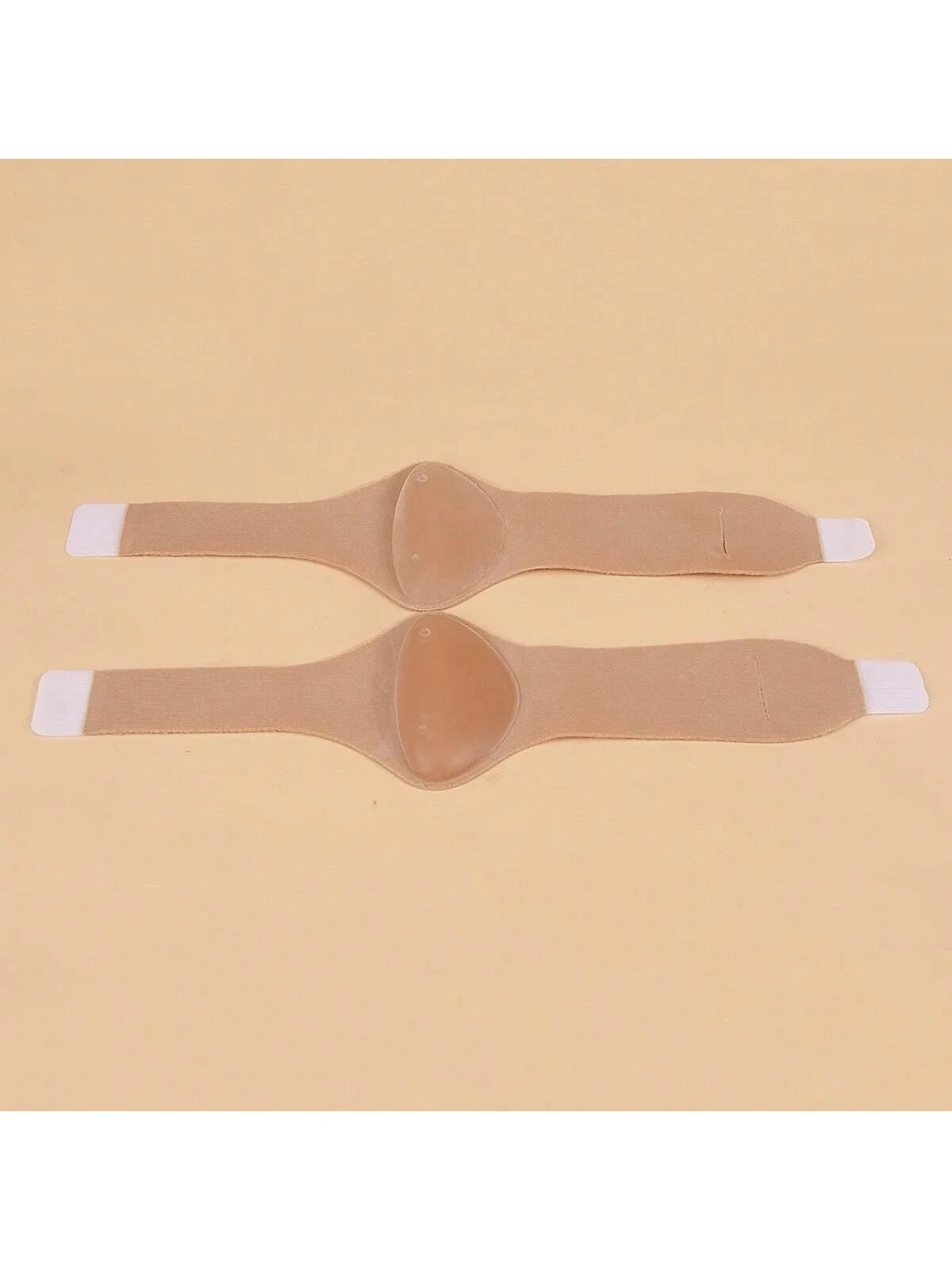 1 pair of men's and women's arch support sports insoles for flat feet to support the ball of the foot and relieve pressure.