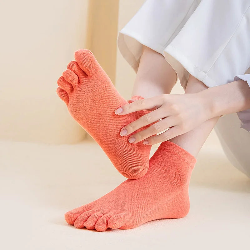 Spring Summer Women's Candy Color Ankle Socks Sweat absorption Breathable Cotton Split Toe Socks 5 Toes Short Five Finger Socks