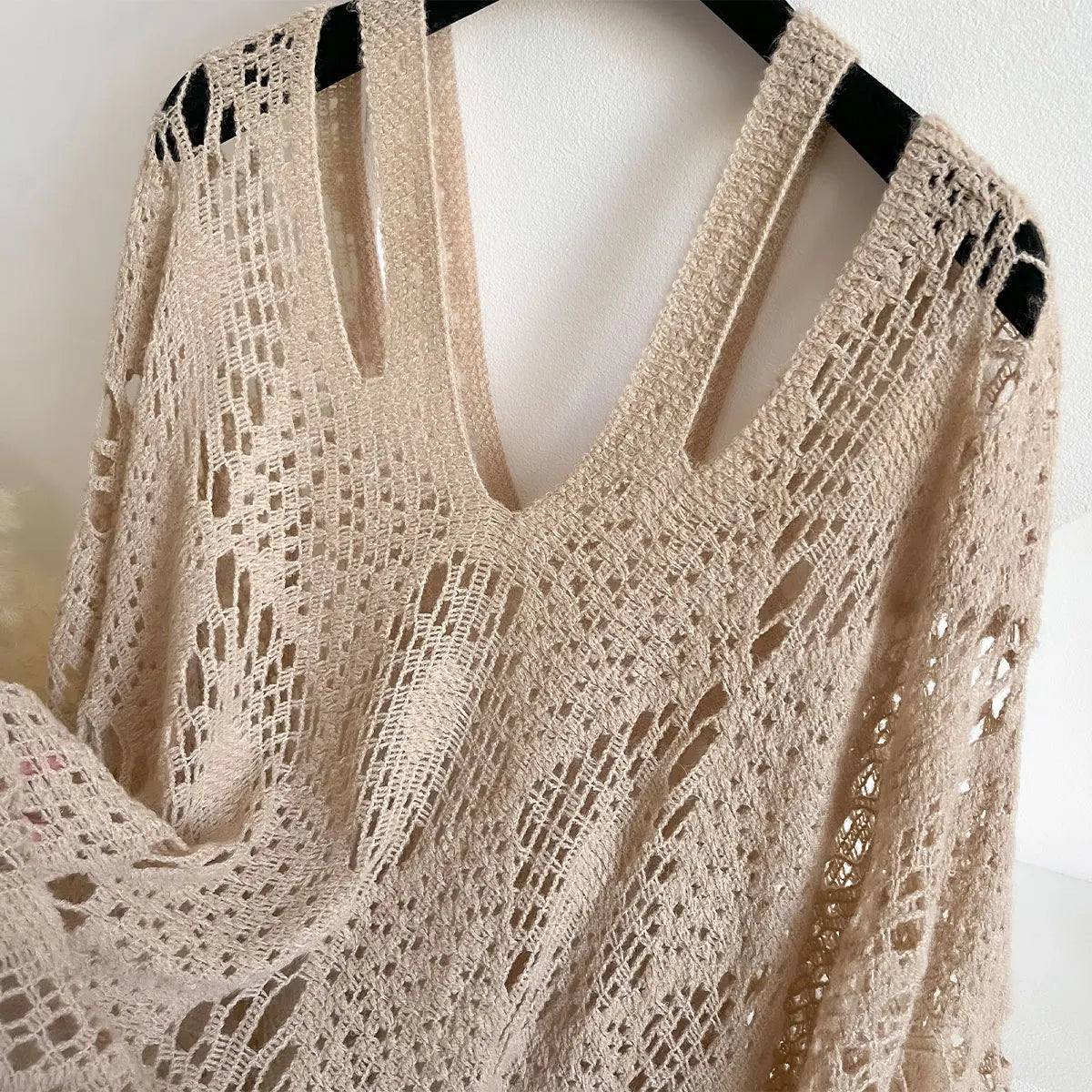New Spring and Summer Fashion Women's Fringed Knitted Shawl Women Hollow out Solid Color Capes Knitted Pullover