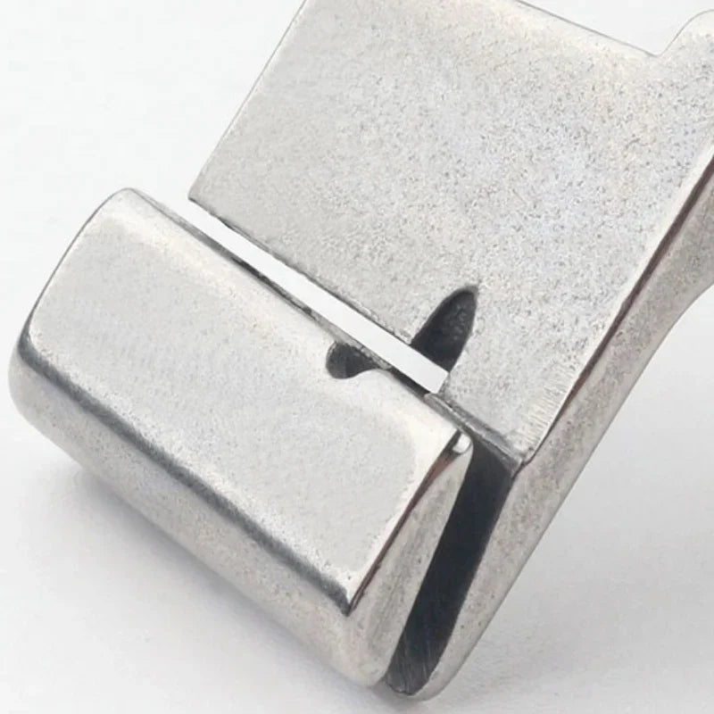 Industrial Sewing Machine Presser Foot Folds Maker P5 P50 P5W Pleated Presser for Thick Material Sewing Machine Accessories