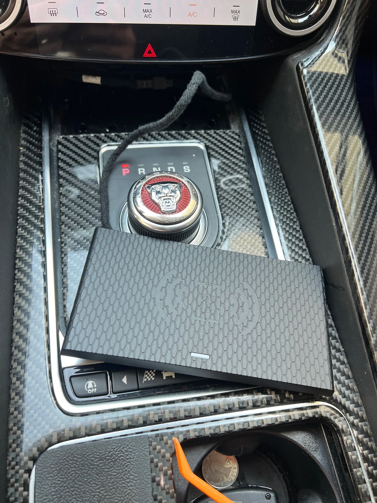 15W Wireless Charging Pad for Jaguar F-Pace, XE, XF