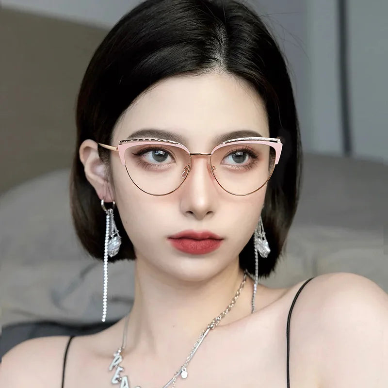 2024 Anti-blue Light Women Cat Eye Eyewear Luxury Metal Frame Oversized Optical Spectacle Eyeglasses Female Vintage Glasses