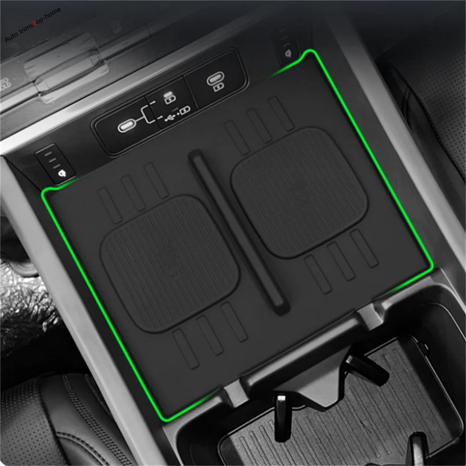 Silicone Center Console Wireless Charger Protection Pad upgrade Silica Gel Cover For Hyundai Santa Fe 2024 2025 Car Accessories