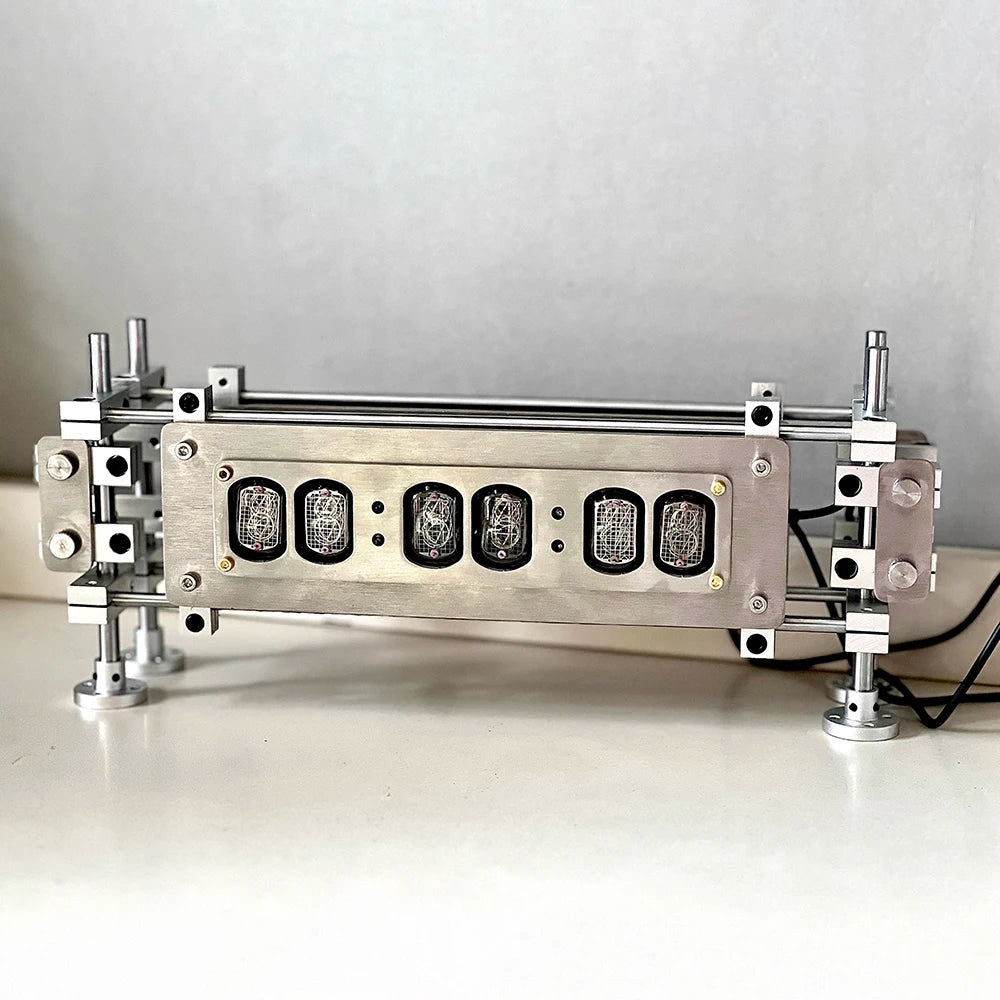 Vintage IN12 Glow Tube Clock Stainless Steel Electronic Clocks Luxury Digital Table Clock Home Desktop Decorations Nice Gifts