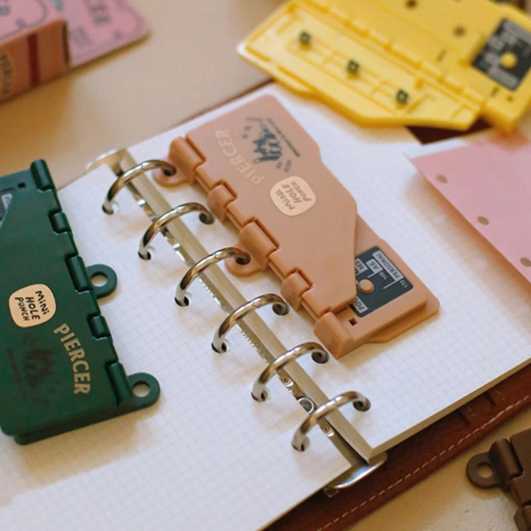 Portable Mini Retro Three-Hole Card Punch