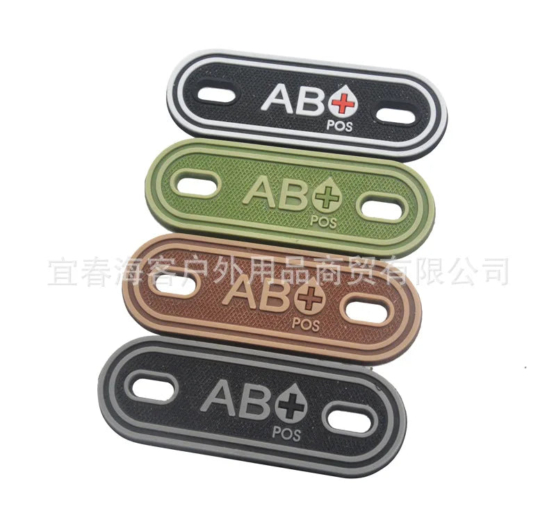 2PCS Shoelace Blood Buckle Charm PVC Tactical Bag Clothing Zipper Blood Tag Charm Military Patches Tactical Patch