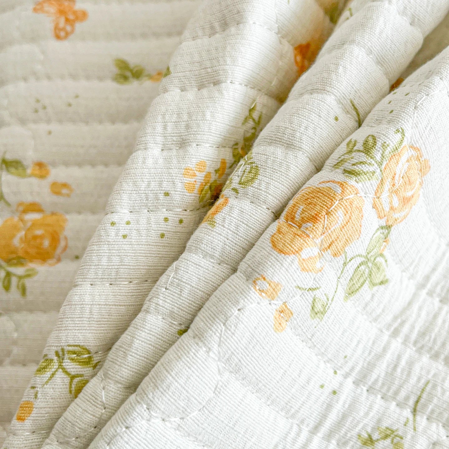 Thickened Quilted Bedspread for Single Double Bed Floral Soft Breathable Summer Quilt Machine Washable Dust-proof Bed Cover Set