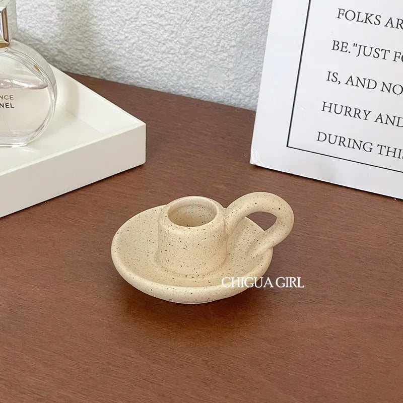 Ceramic Candle Holder Retro Plain Ceramic Aromatherapy Candlestick Photo Props Nordic Home Decoration Ornament