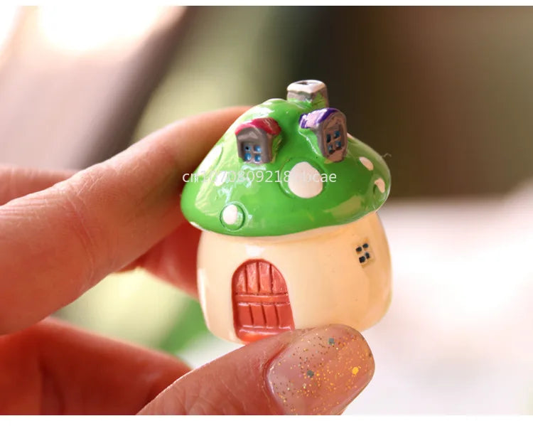 Mini Resin Moss Micro Landscape Decor Outdoor Fairy Miniature Garden Mushroom House Ornaments Handicraft Flower Pot Accessories