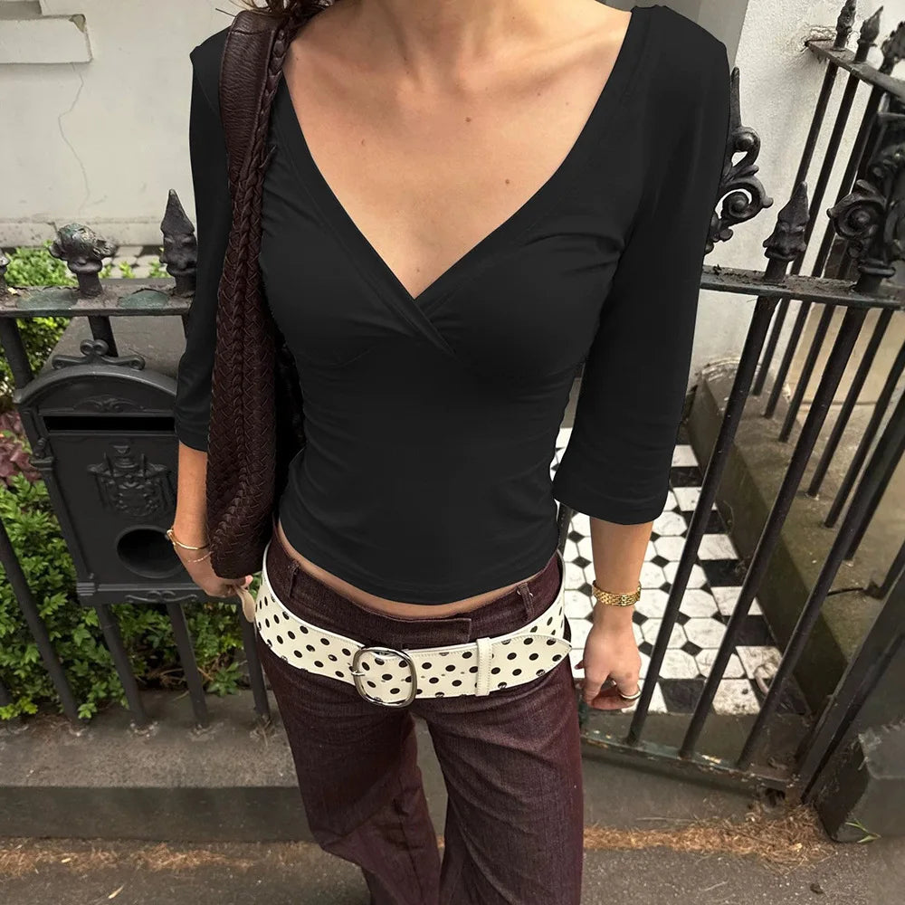 Gtpdpllt Women's T-Shirts Sexy Deep v Neck Mid Sleeve Crop Top