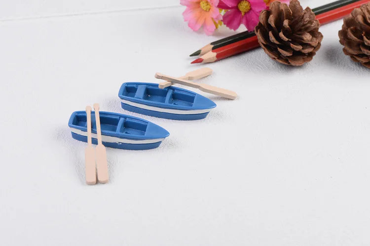 Blue Resin Boat Wood Paddles Oars Figures Decorative Figurine Diy Home Decor Mini Fairy Garden Aquarium Fish Tank Statue Craft