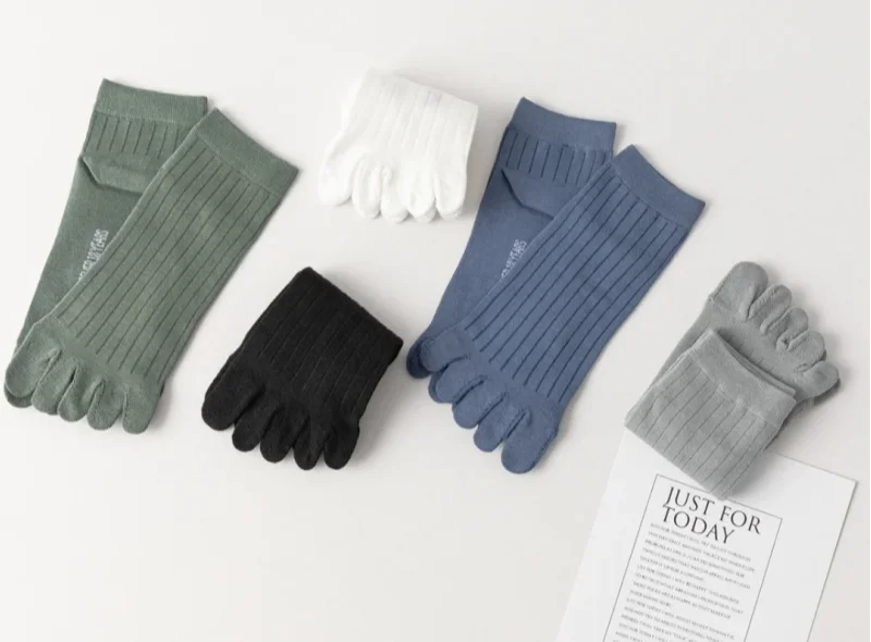1/3/5 Pairs Mens Five Finger Socks Breathable Ankle Short Socks Thin Cotton Toe Socks with Separate Fingers Fashion Sports Socks