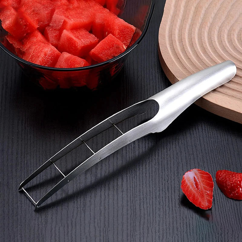 Watermelon Cutter, Watermelon Slicer, Multi-Functional Slicer That Keeps Hands Clean, Kitchen Tool for Melons