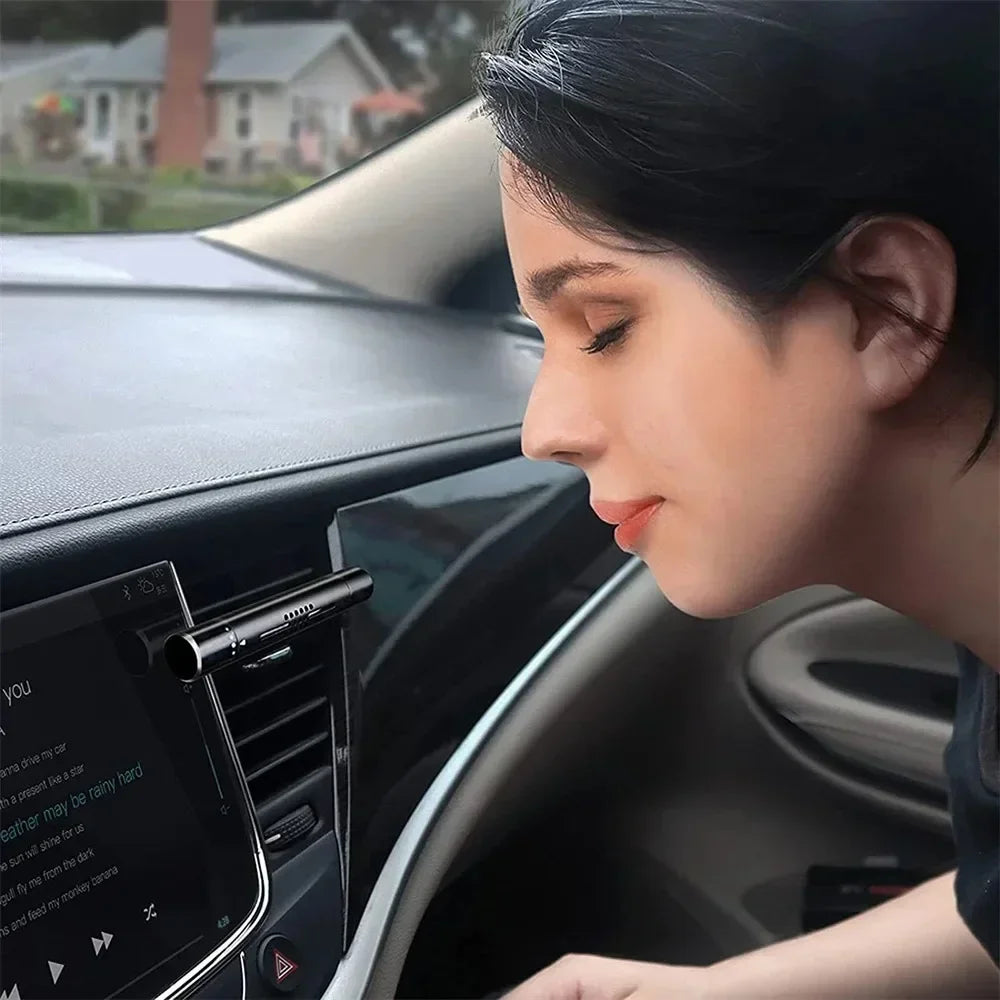 Car Fragrance Custom Vent Clip Cylindrical Essential Oil Car Diffuser Vent Clip with 1/10 Refill Sticks for Auto Office Kitchen