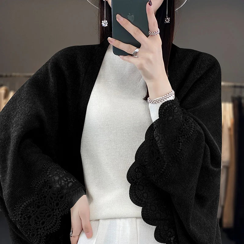 Popular Lace Edge 100% Wool Knitted Shawl Spring Autumn Thin Women's Soft, Skin friendly, Breathable, and Fashionable Cardigan