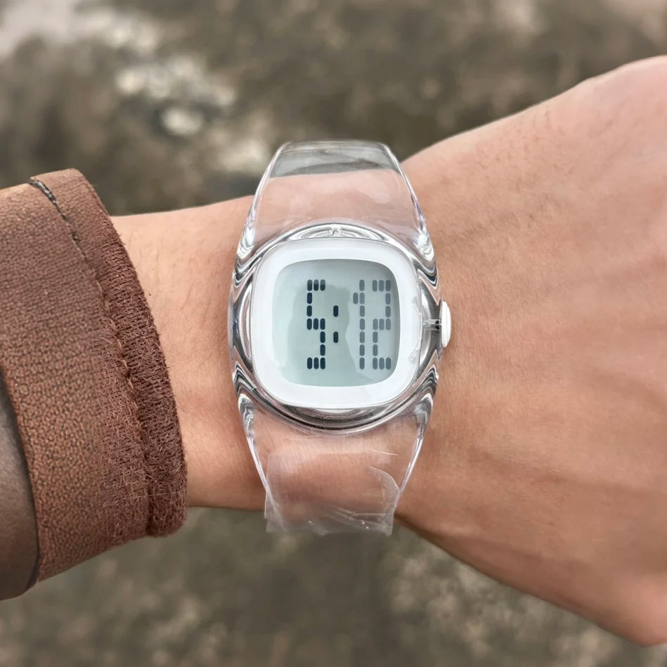 Y2K Fully Transparent Watch — Minimalist See-Through Design, Paired with an Acrylic Strap (Fits Wrist Circumference ≤ 18 cm)