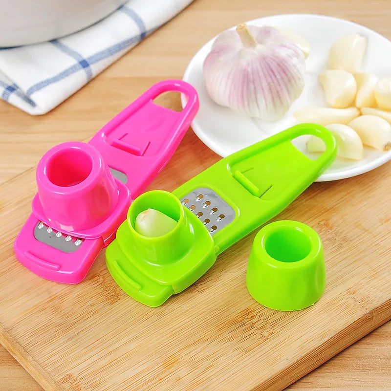 Kitchen Gadget Multi-functional Creative Garlics Grinder GarlicPaste GarlicPress KitchenTool Household VegetableTools Homegadget