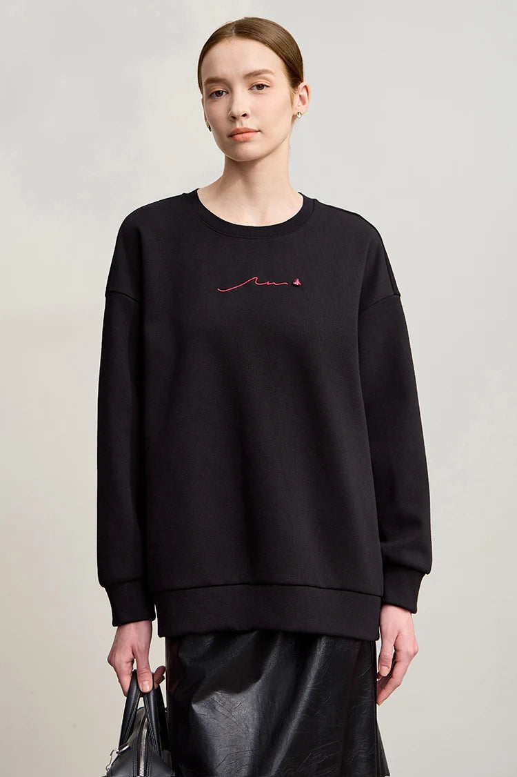 Amii Woman Sweatshirts 2025 Winter New Loose Warm Long Sleeve Female Sweatshirt Embroidery Pullover O-Neck Top Female 12524025