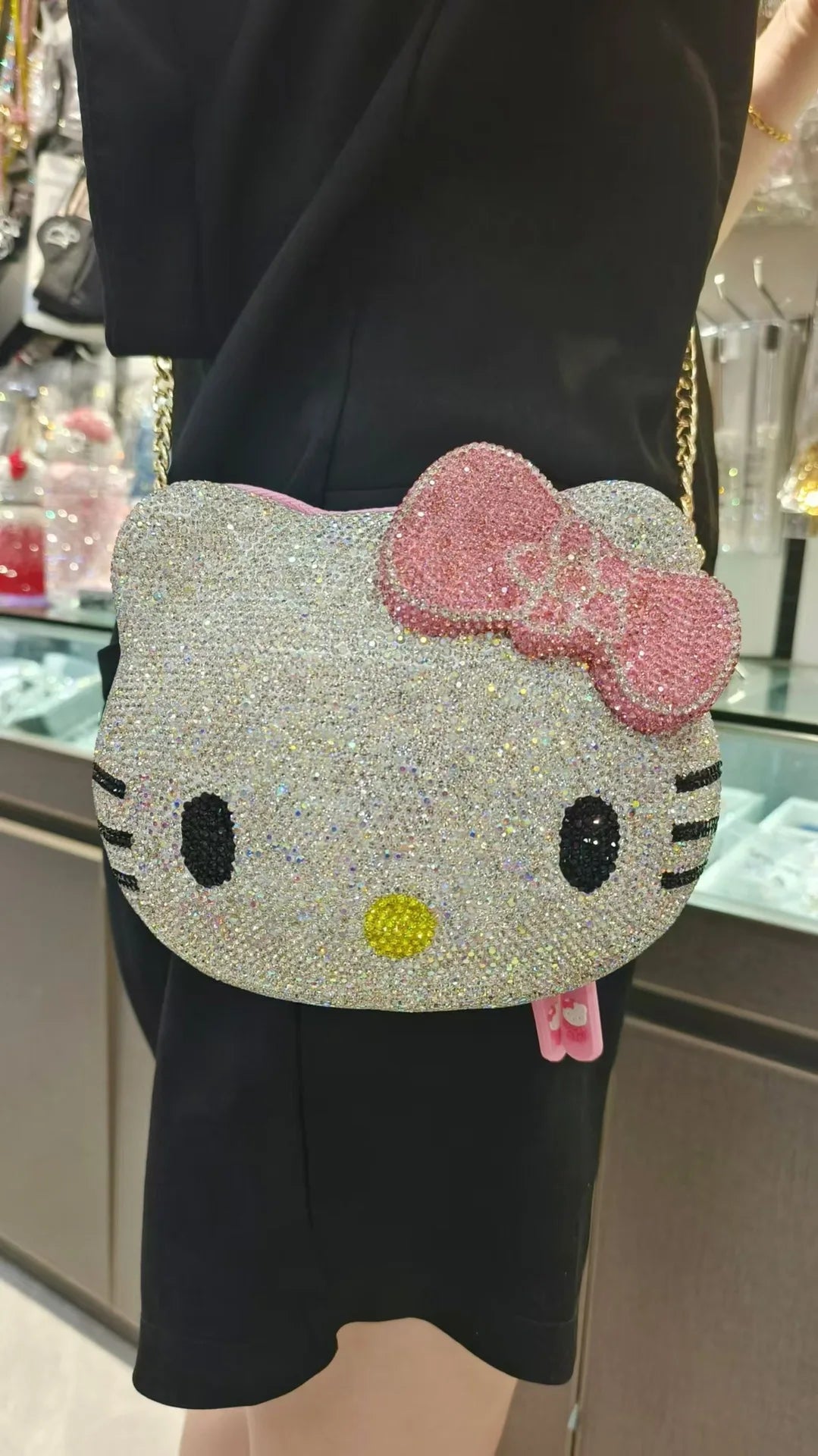 Hot Sanrio Cute Cartoon Hello Kitty Diamond Bag Fashion Girl Messenger Bag Handmade Diamond Inlaid Handbag Decor Girl Gifts