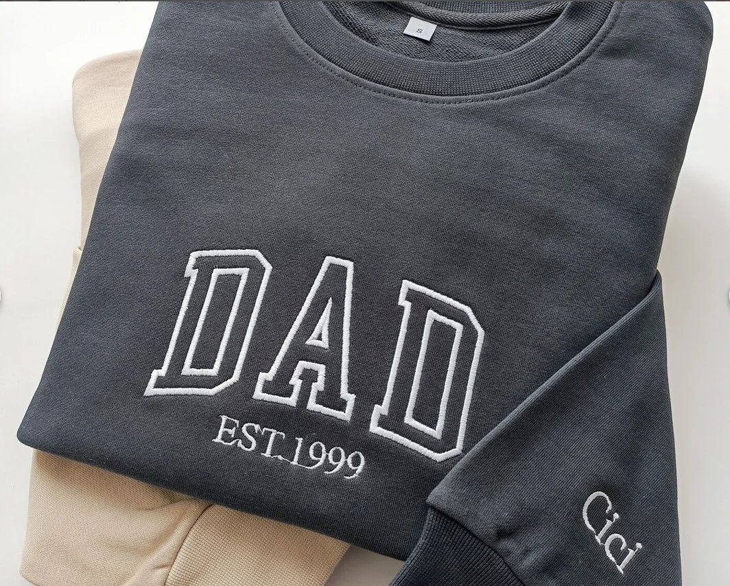 Personalized Mom & Dad Embroidered Sweatshirt