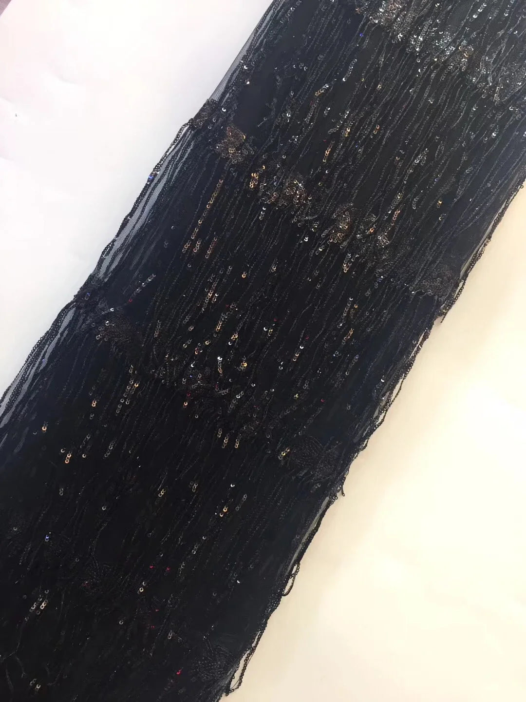 Latest 3D Tassel Sequined Lace African Lace Fabric 2024 High Quality Net Nigerian Lace Fabrics 5 Yards for Women Party Dresses