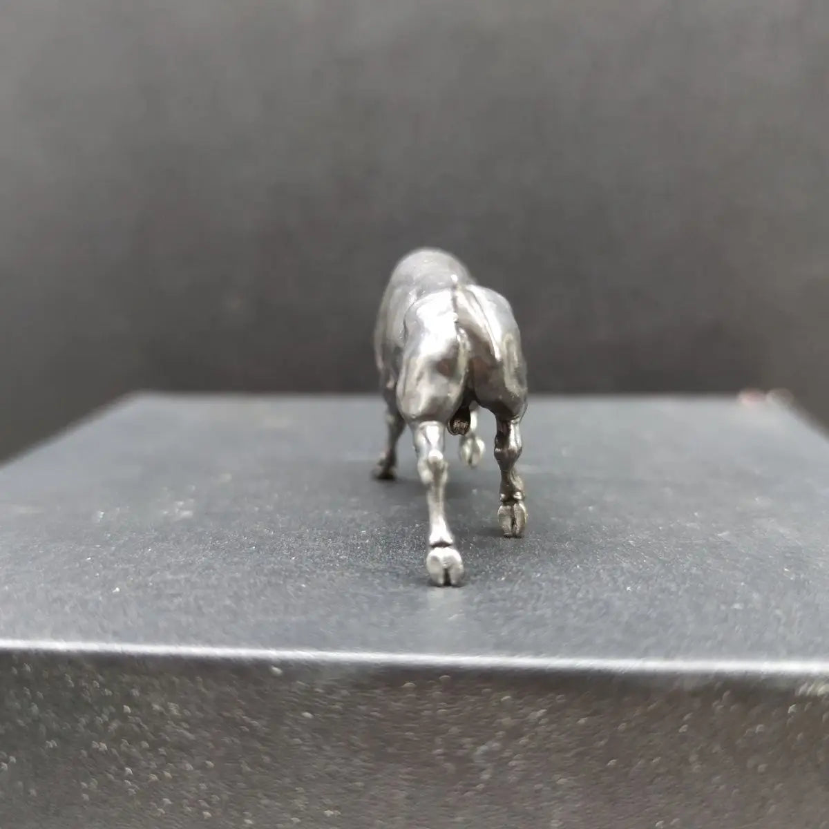 MINI Solid Pure Copper Ornament Bullish Lucky Cow 6cm Bull Wall Street Mascot Home Decor Desktop Crafts Sculpture Decoration
