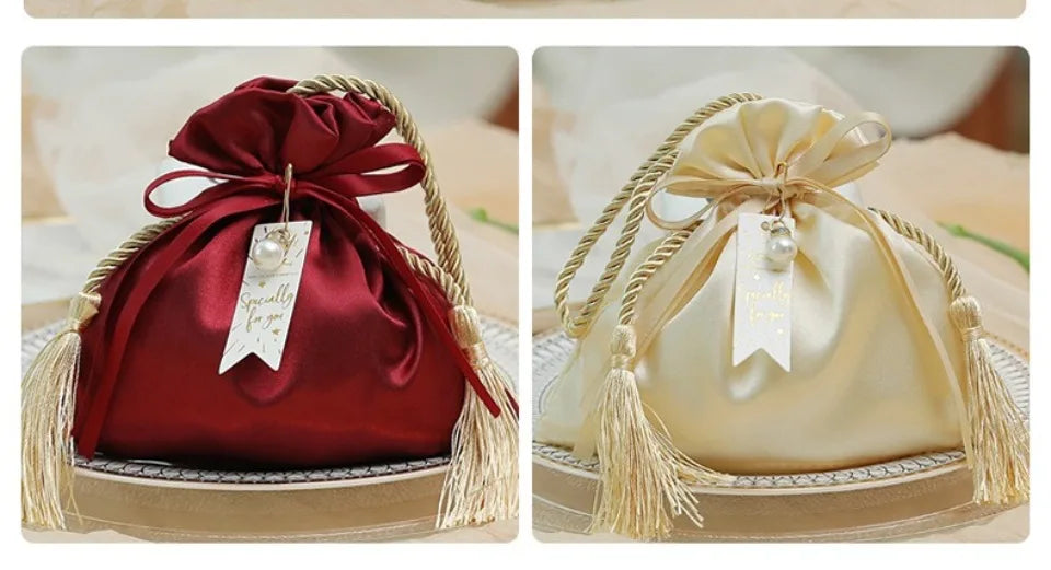 10/30/50 Pcs Luxury Packing Drawstring Velvet Pouch Sachet Gift Bag For Wedding Candy Boxes With Pearl String Decor Favors Bags