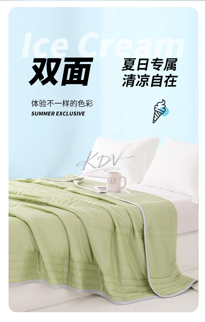 Solid Color Cooling Summer Blanket Soft Skin Friendly Breathable Thin Quilt Lightweight Washable King Air Conditioner Comforter