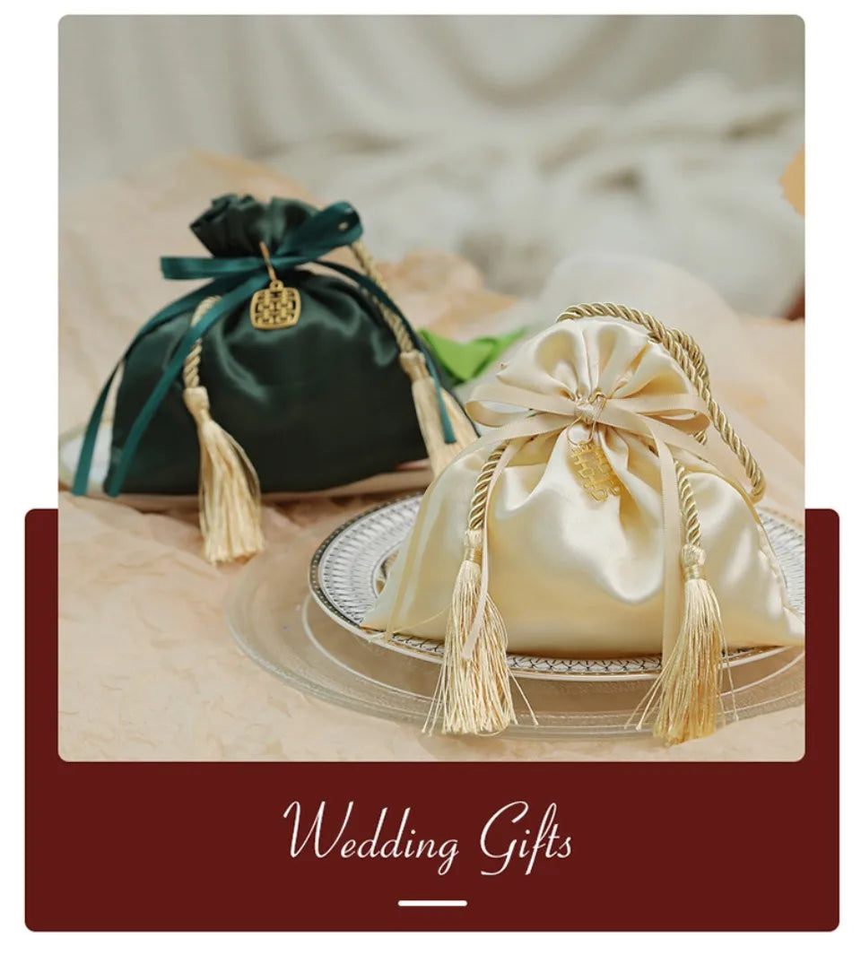10/30/50 Pcs Luxury Packing Drawstring Velvet Pouch Sachet Gift Bag For Wedding Candy Boxes With Pearl String Decor Favors Bags